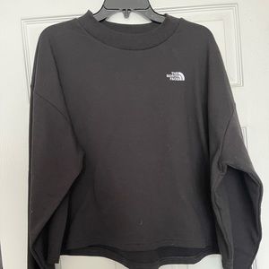 The North Face black women’s crew sweatshirt. Oversized. XL